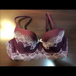Victoria's Secret Lined Demi NWOT!!